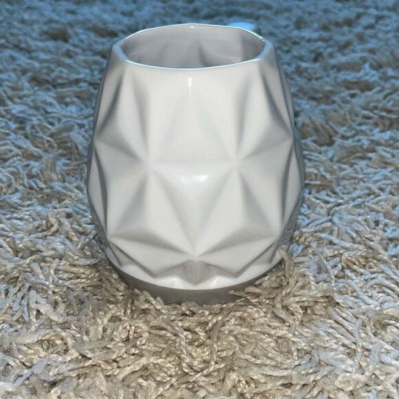Disney World Parks Epcot Spaceship Earth Coffee Mug - Picture 3 of 11
